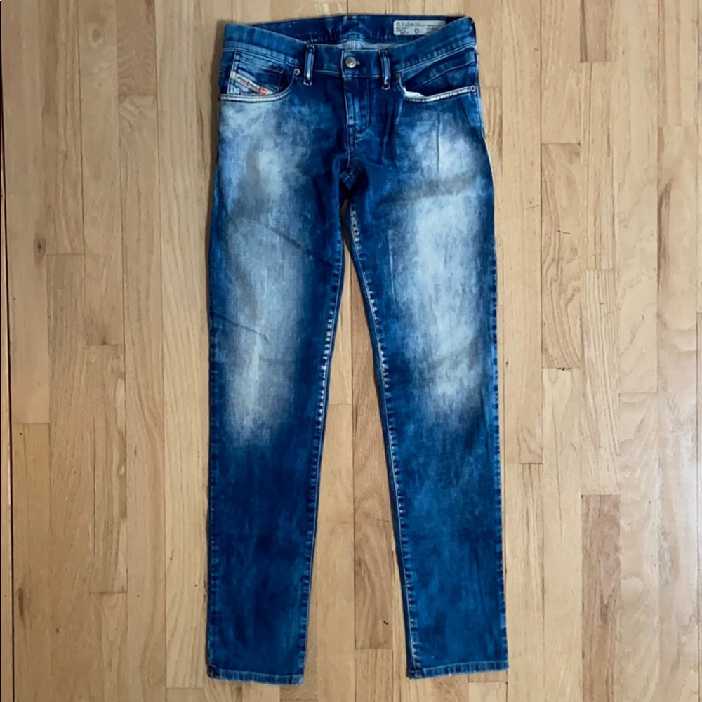 Diesel women’s”Getlegg” super soft faded denim